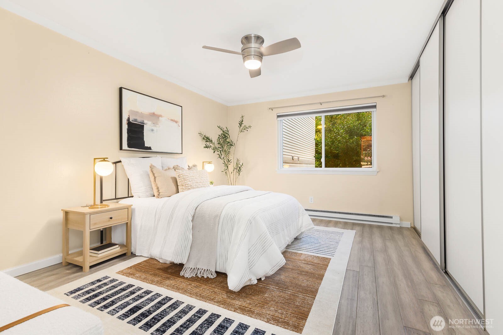 13279 15th Avenue NE Unit: B-20