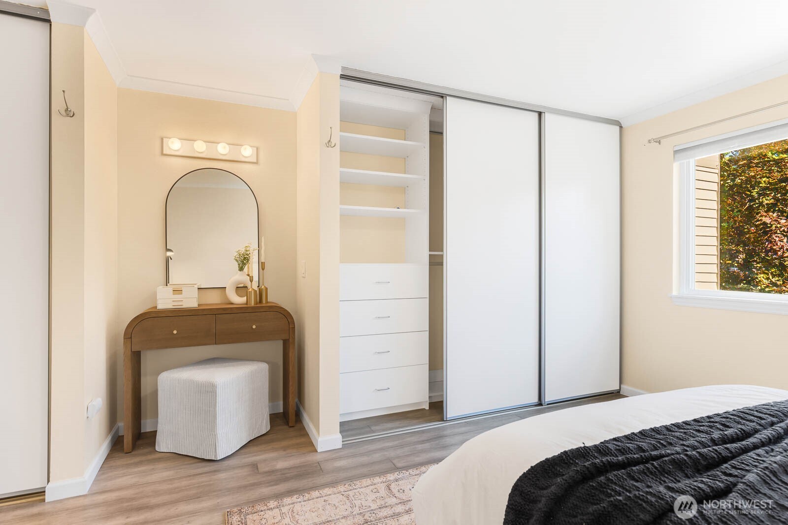 13279 15th Avenue NE Unit: B-20