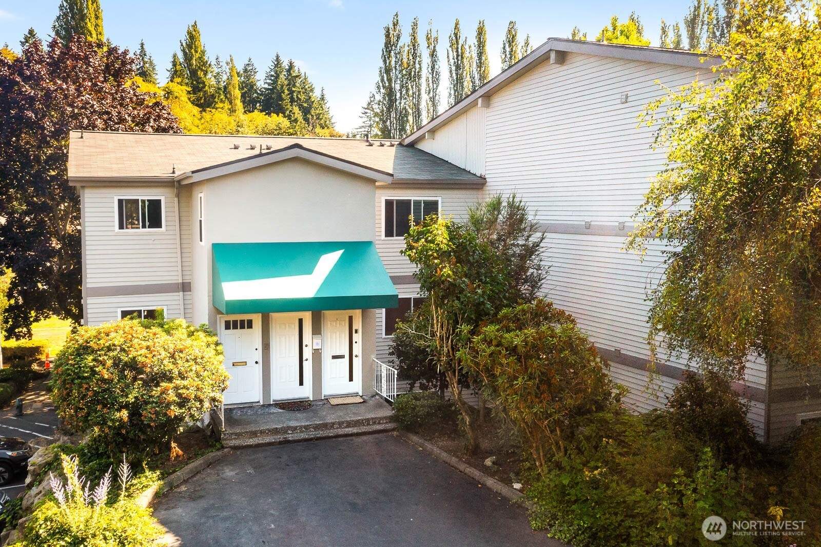 13279 15th Avenue NE Unit: B-20