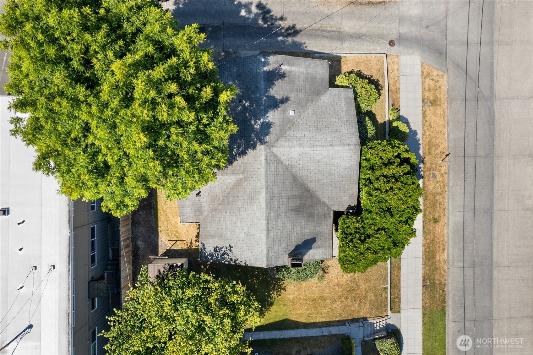 307 W Dravus Street