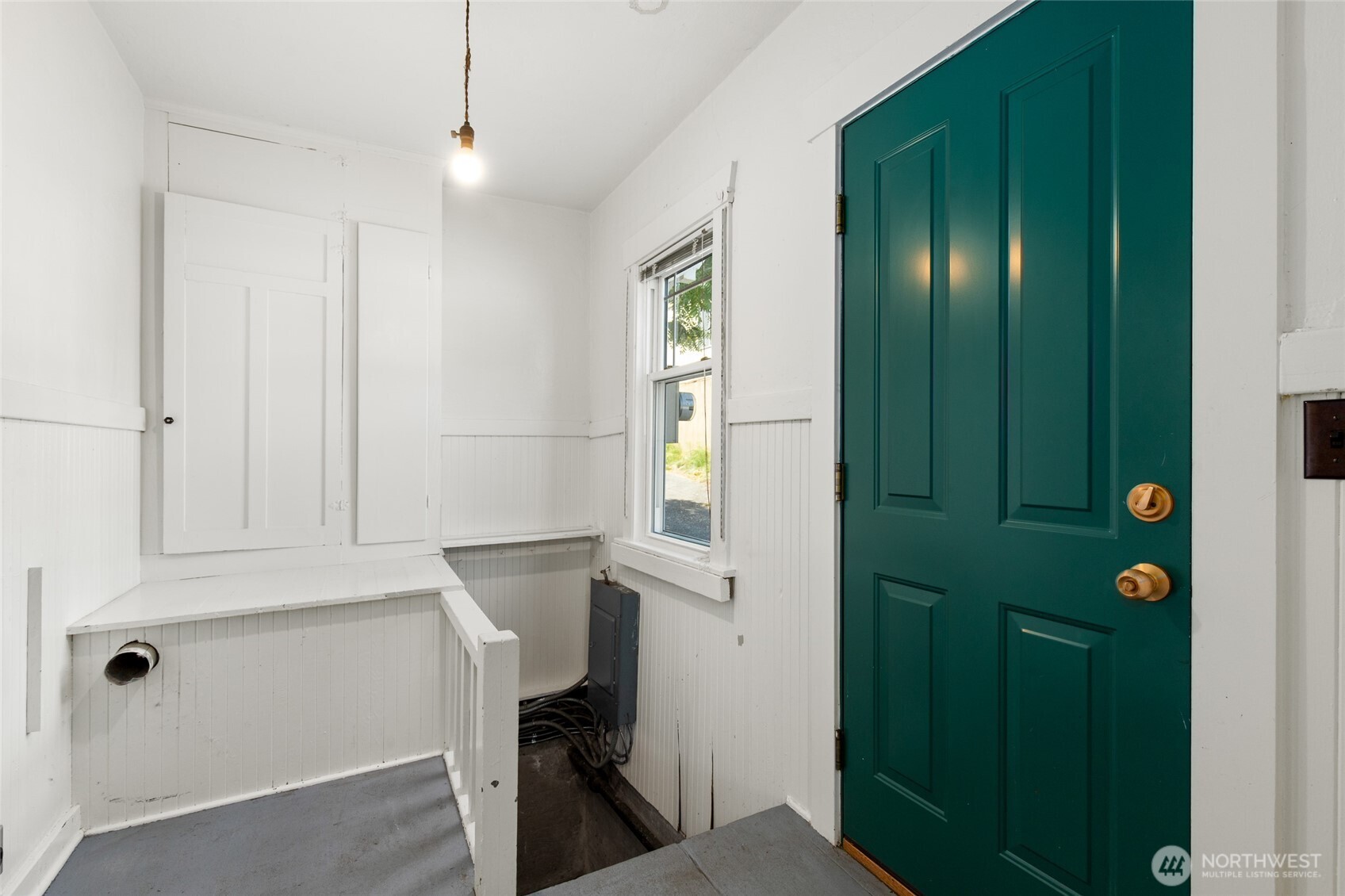 307 W Dravus Street