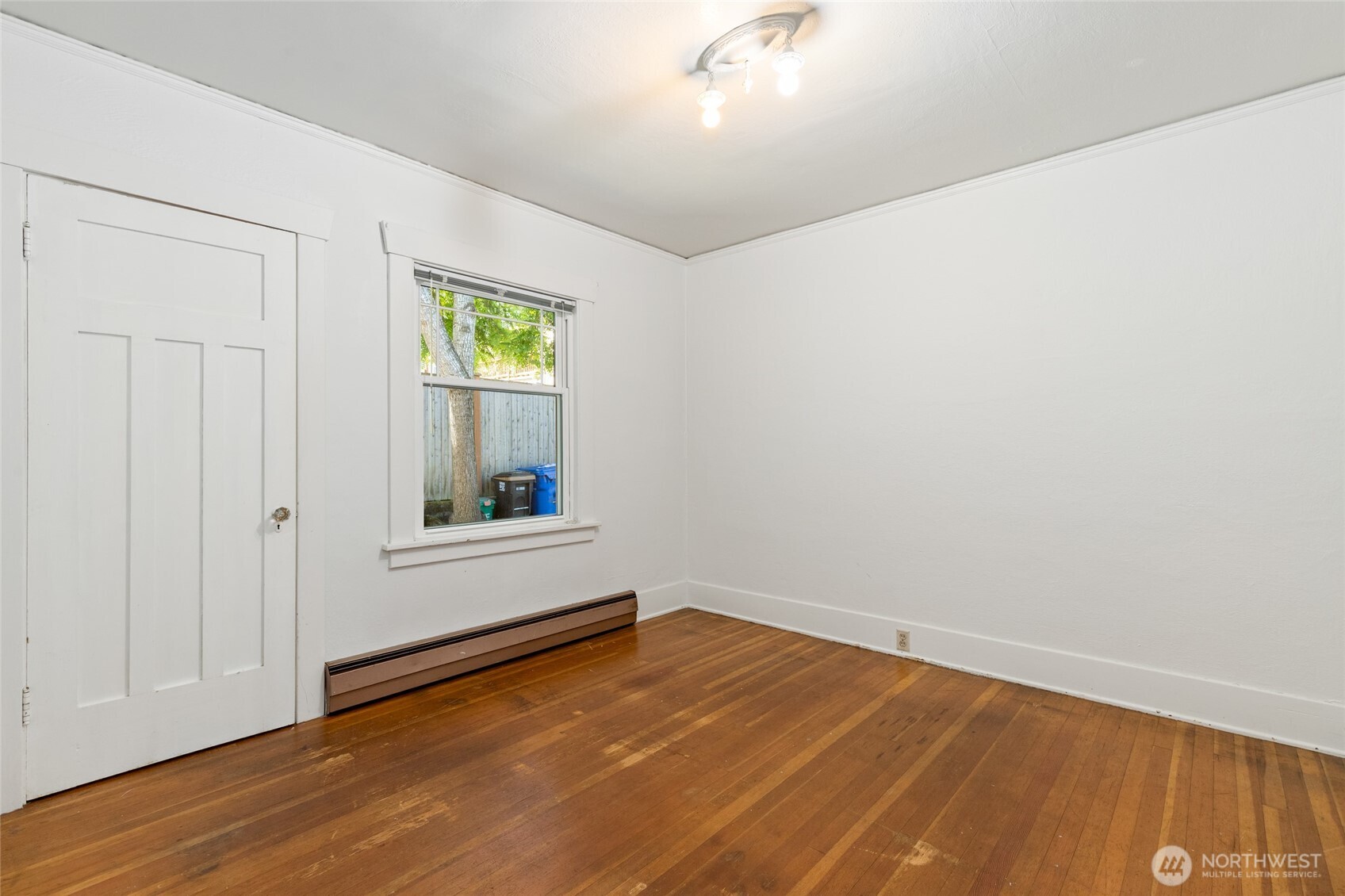 307 W Dravus Street