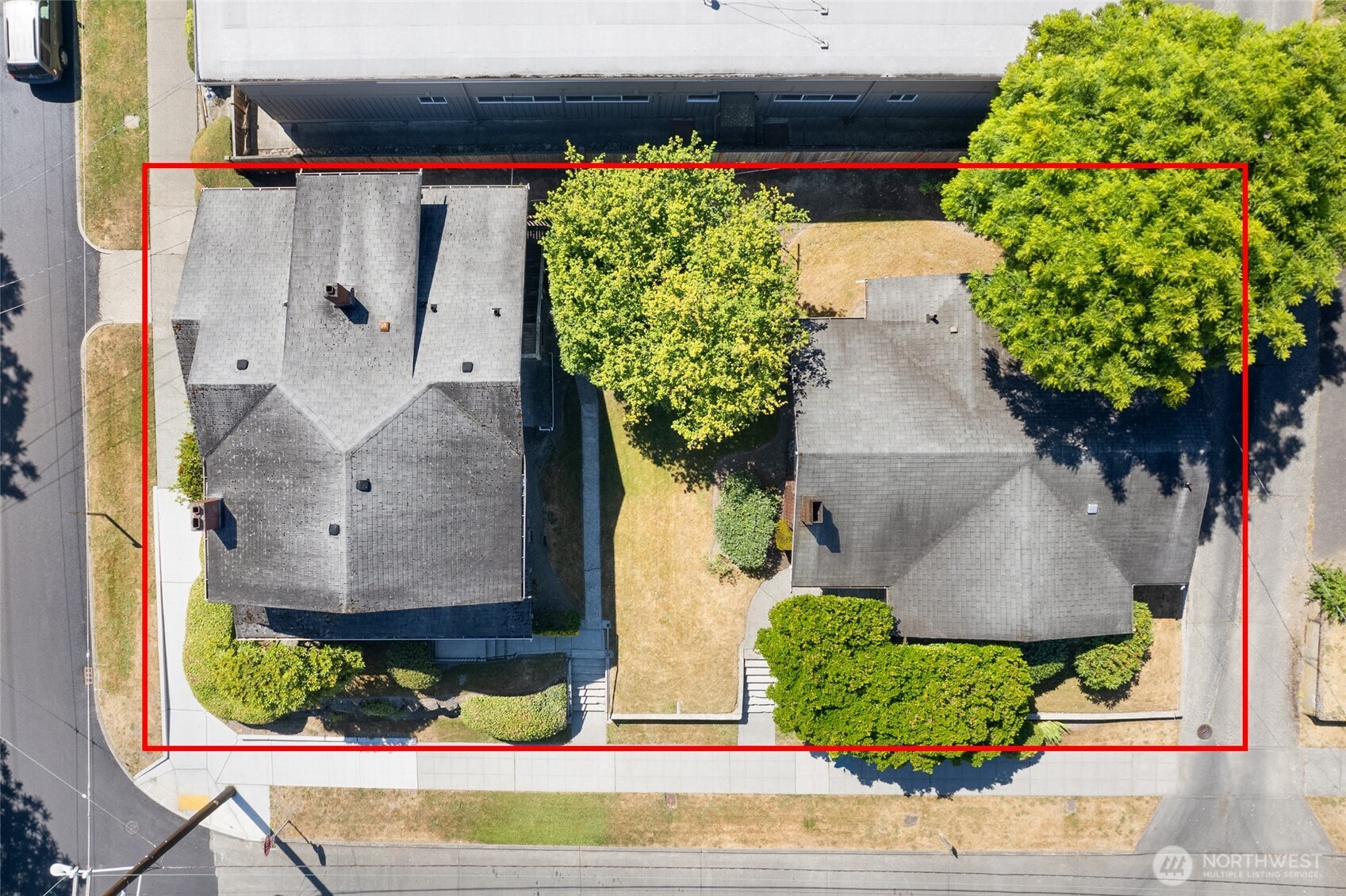 303 & 307 W Dravus Street