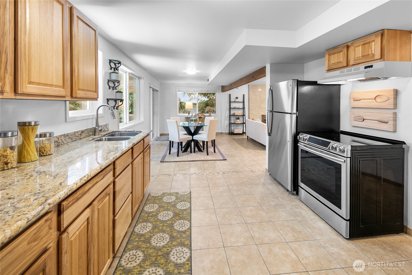 16405 Burke Avenue N