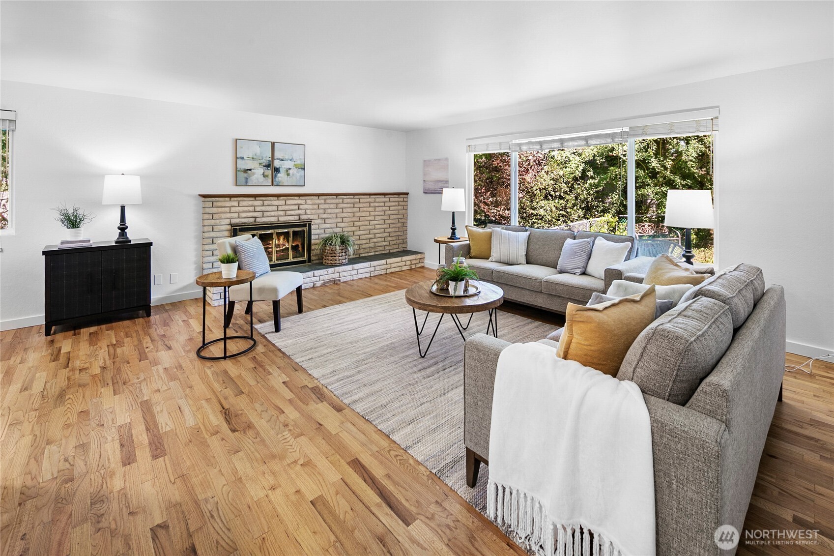 16405 Burke Avenue N