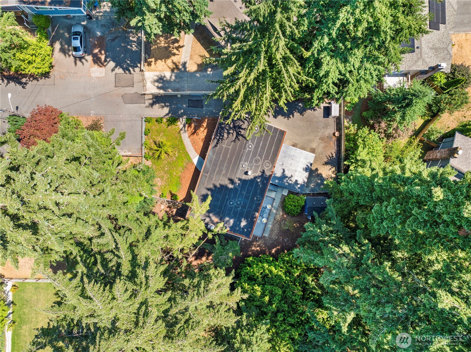 16405 Burke Avenue N