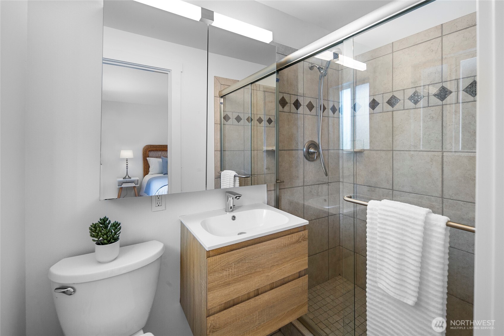 16405 Burke Avenue N