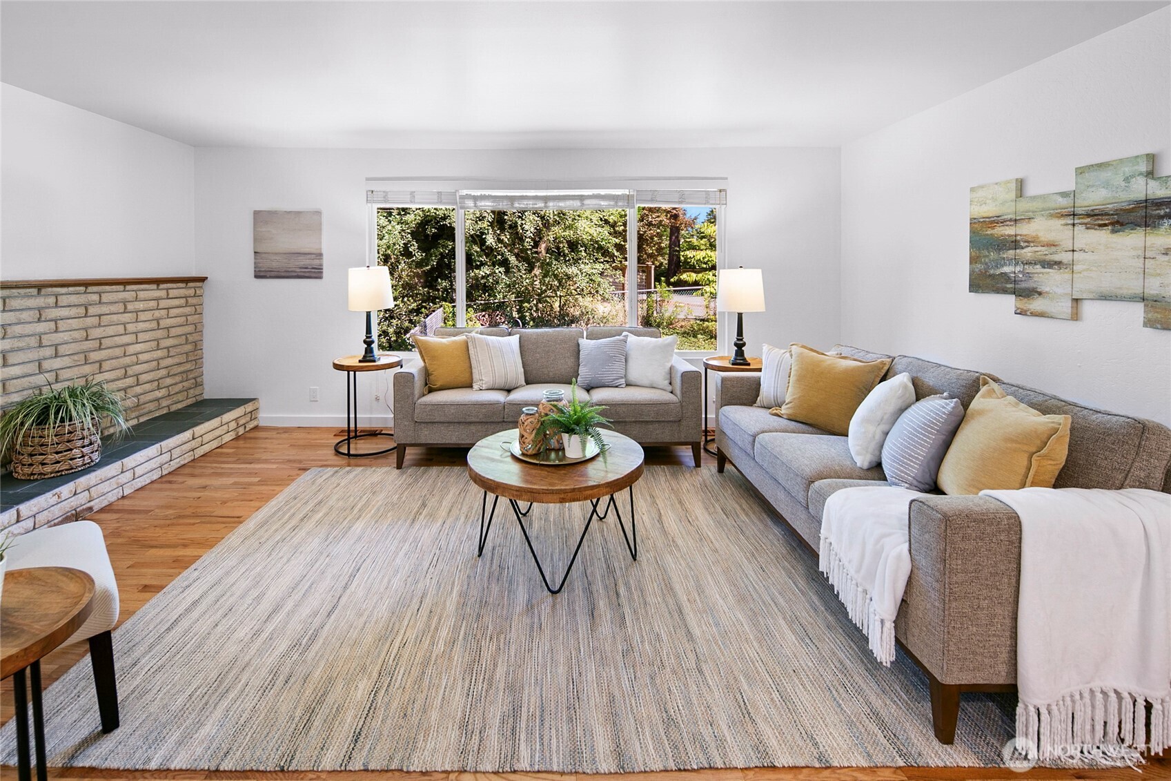 16405 Burke Avenue N