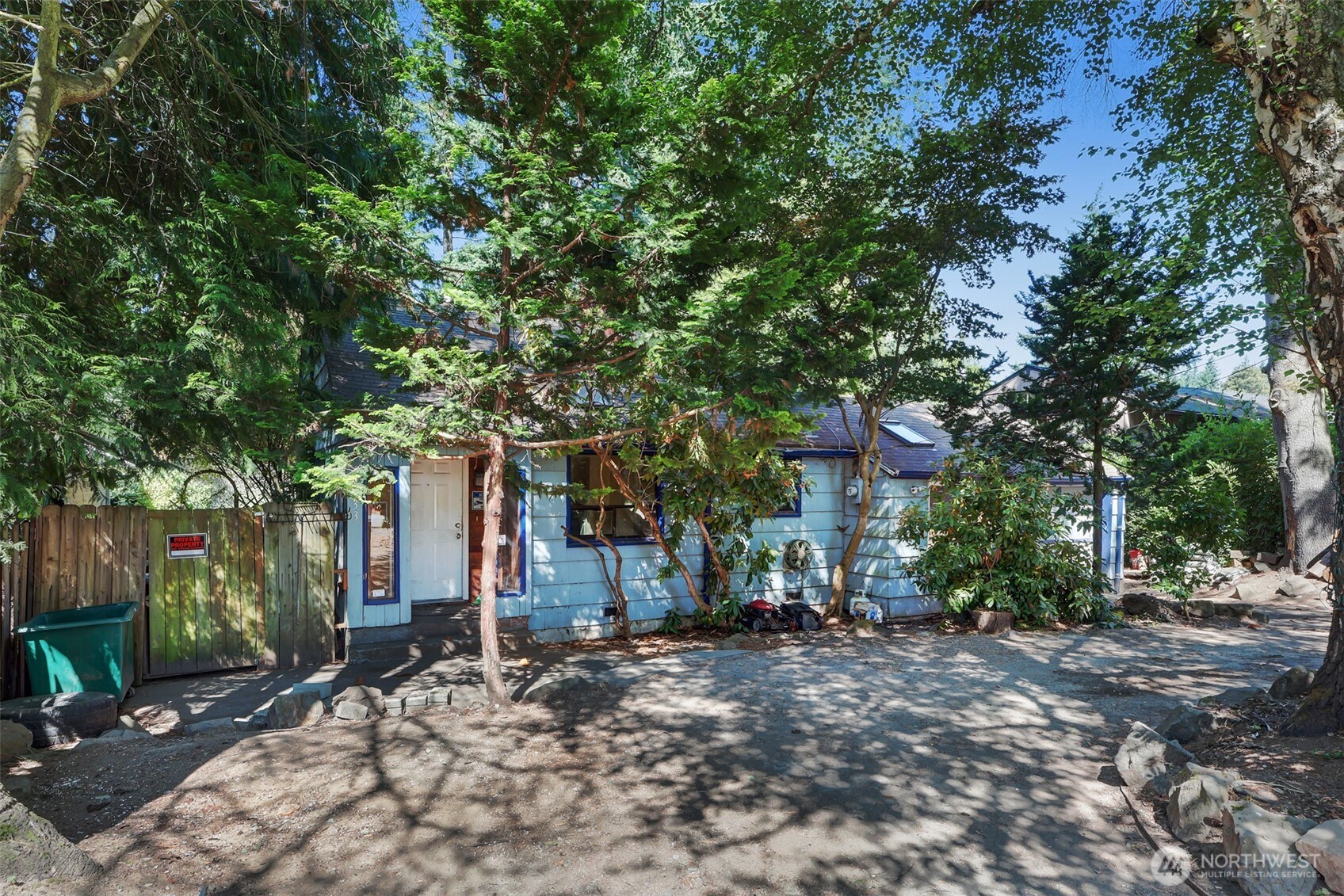 13033 3rd Avenue NW