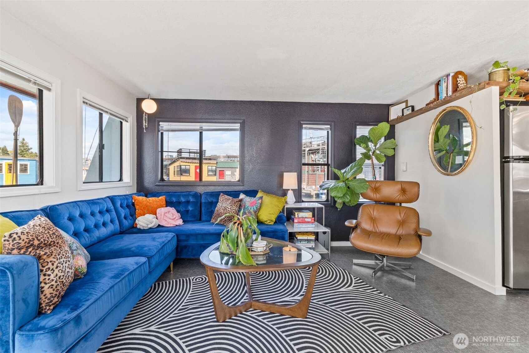 2401 N Northlake Way Unit: F6