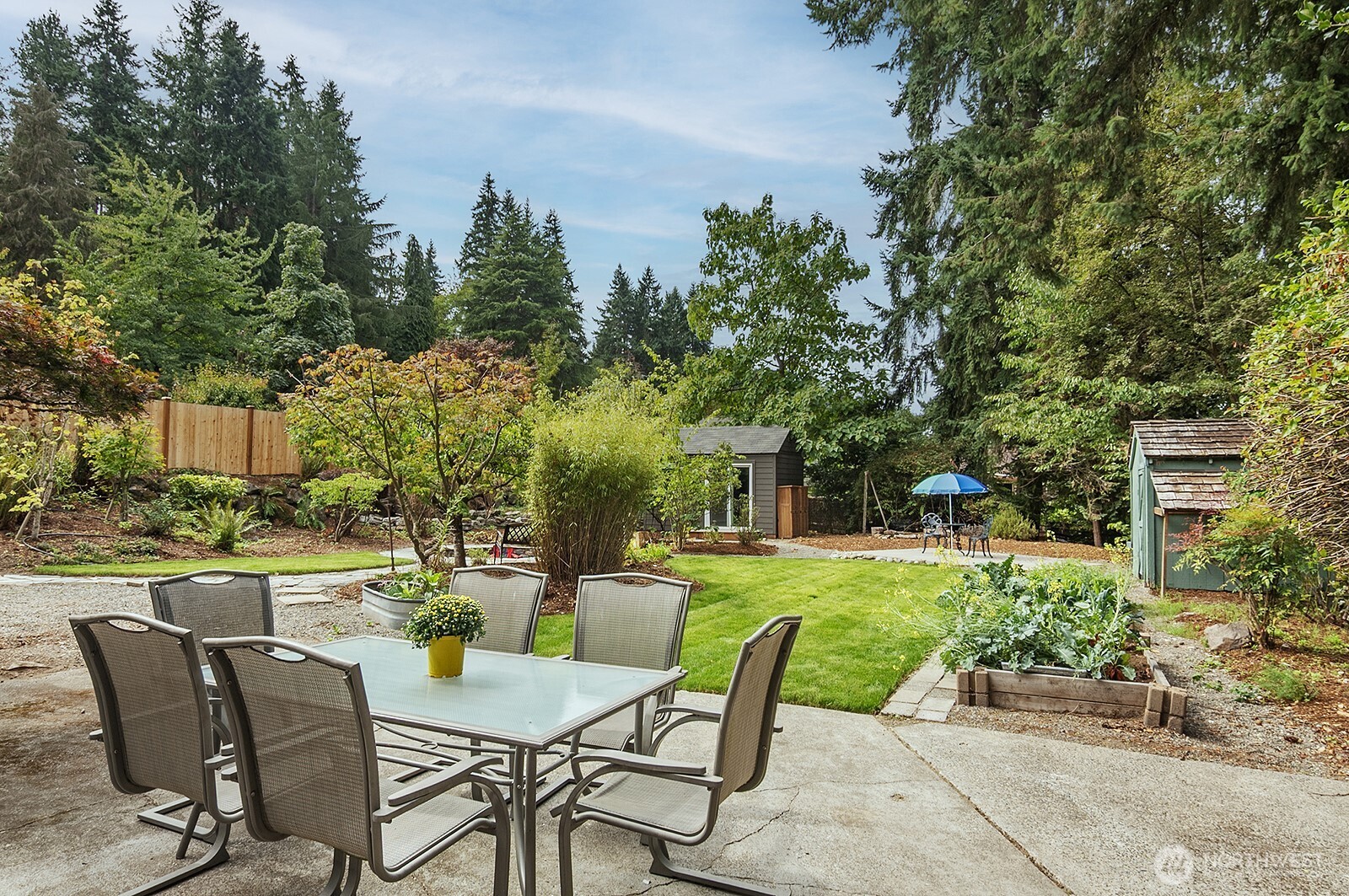 17221 Palatine Avenue N