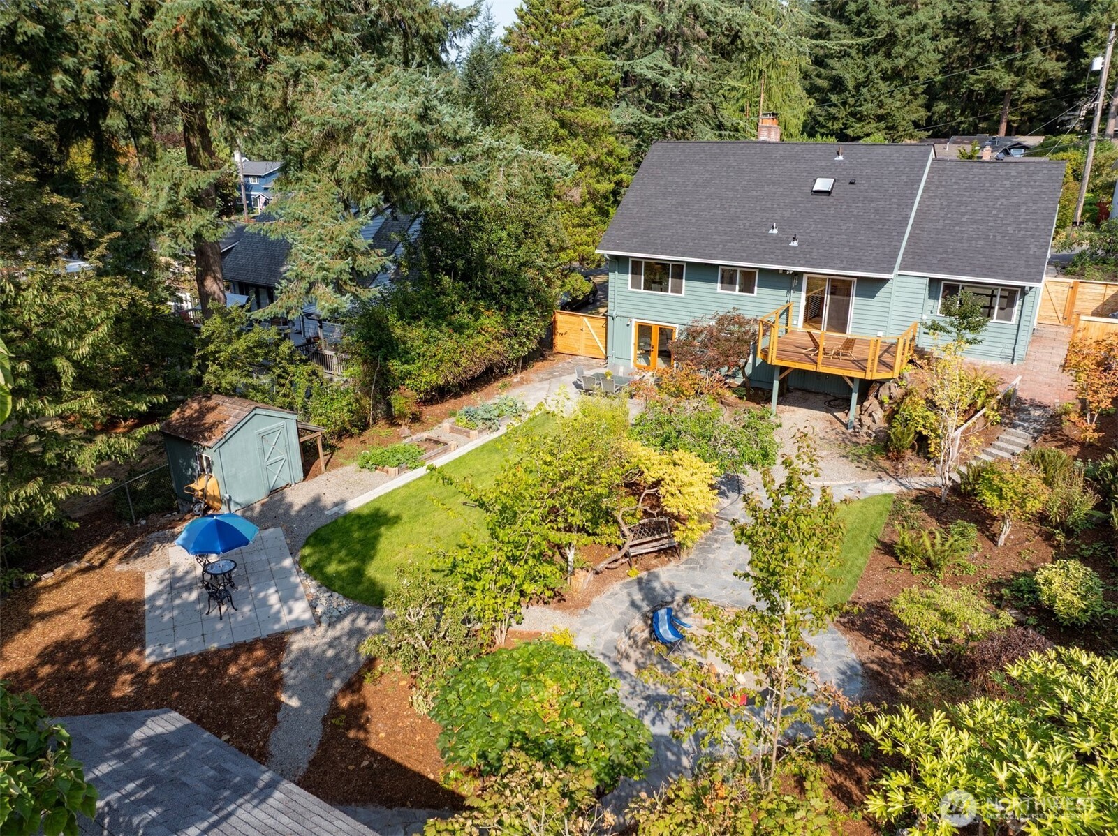 17221 Palatine Avenue N