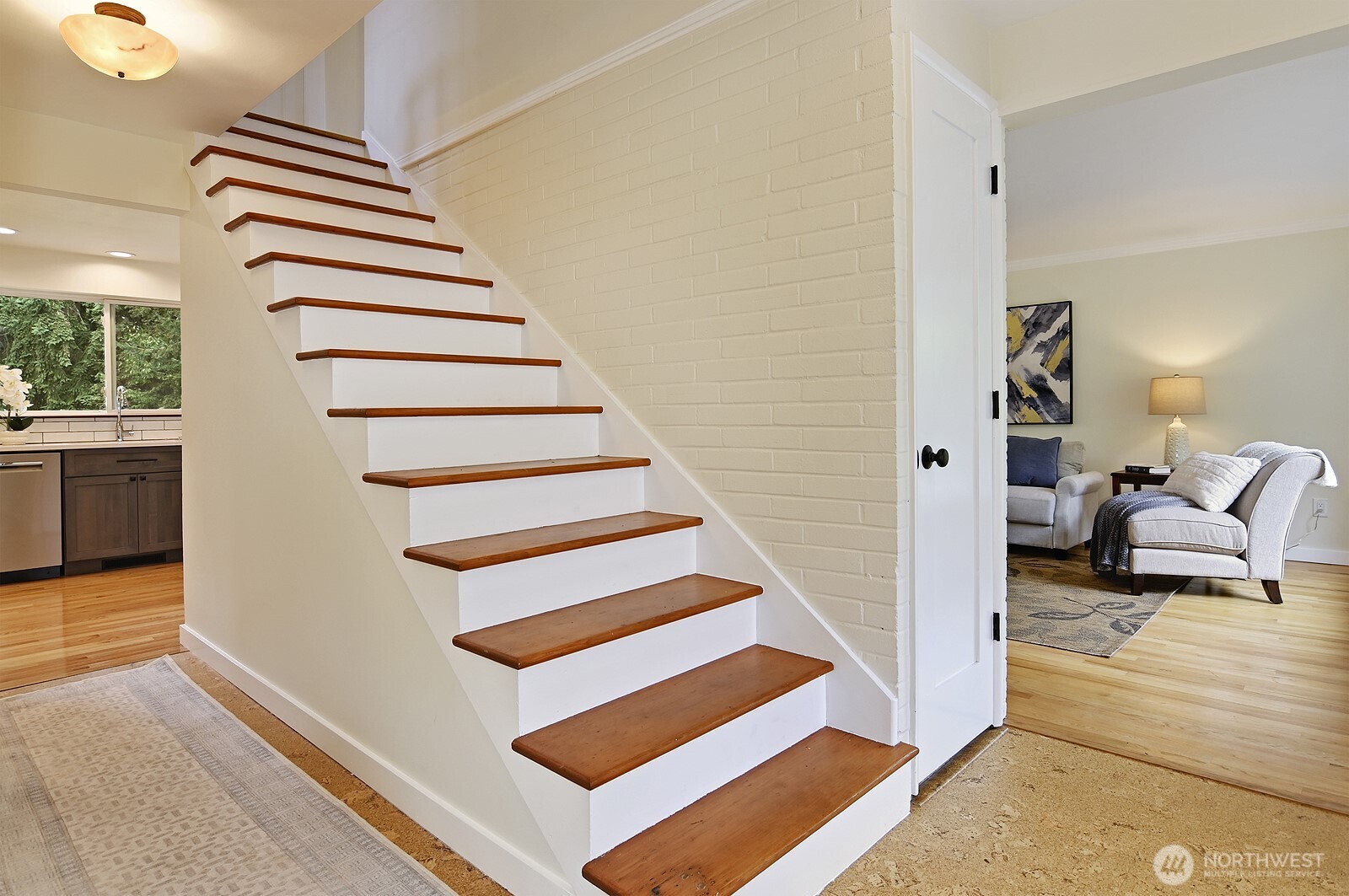 17221 Palatine Avenue N