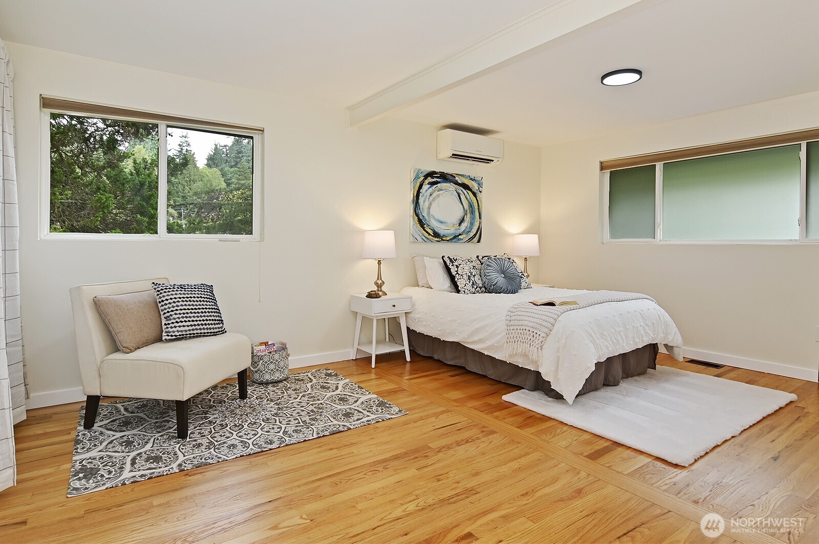 17221 Palatine Avenue N