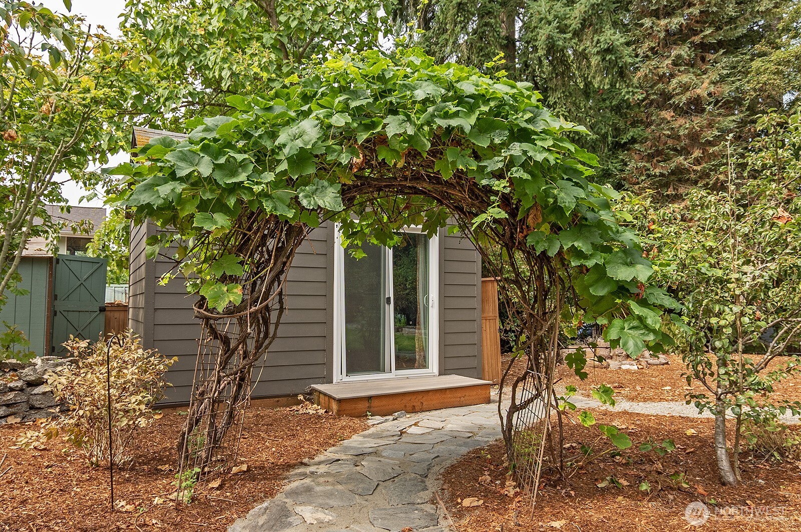 17221 Palatine Avenue N