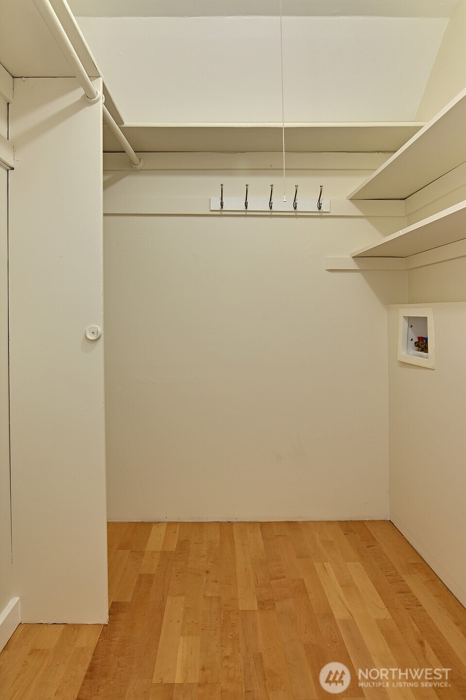 17221 Palatine Avenue N