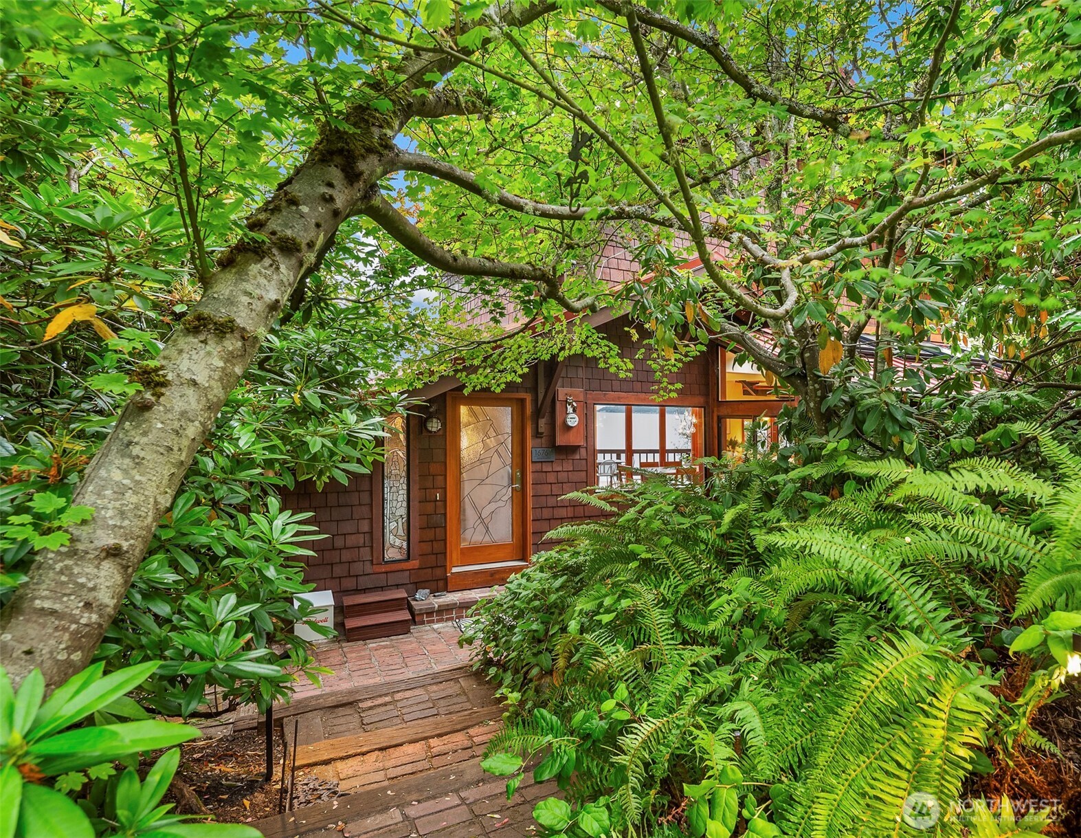 16763 Maplewild Avenue SW