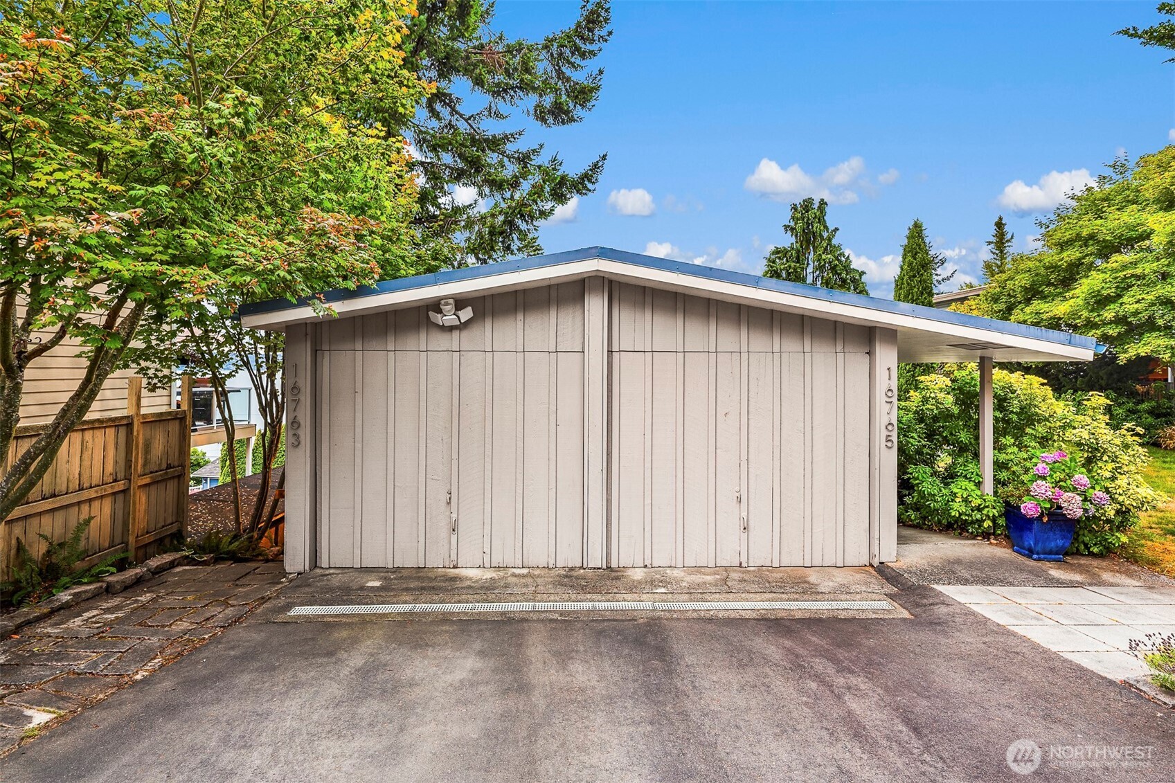 16763 Maplewild Avenue SW