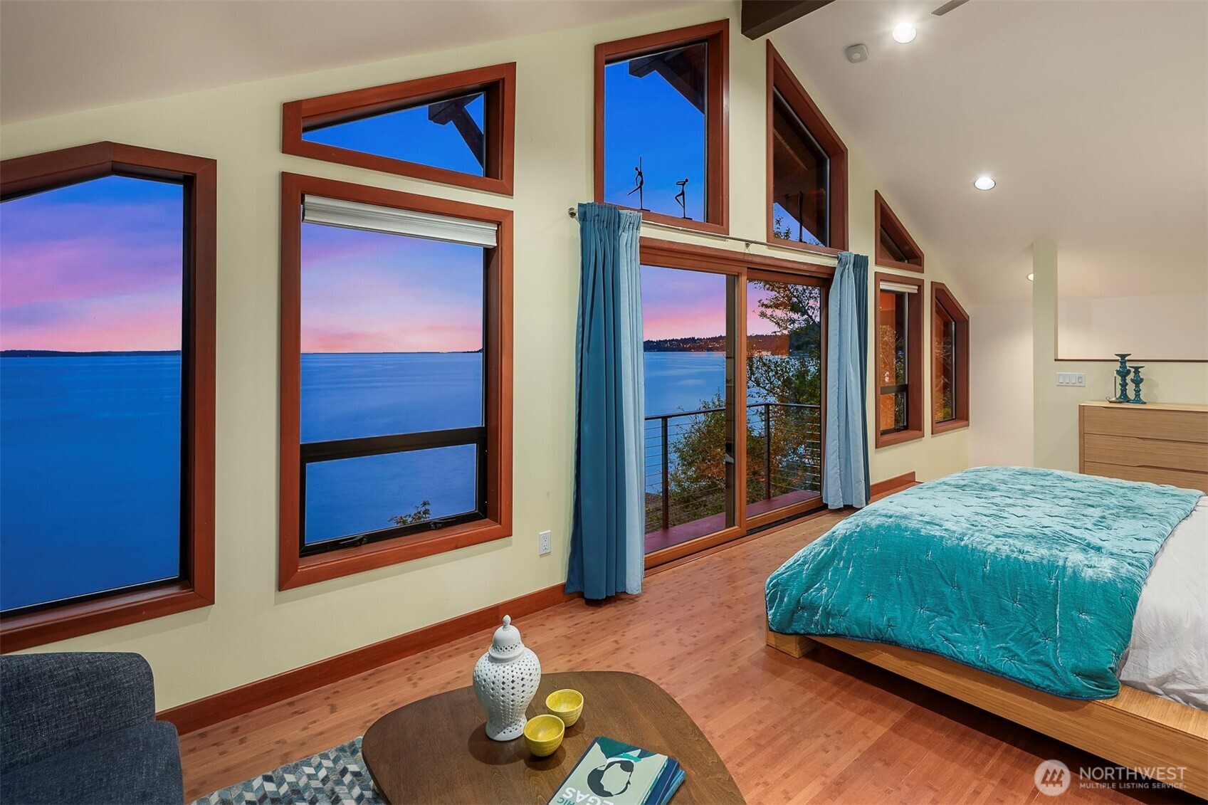 16763 Maplewild Avenue SW