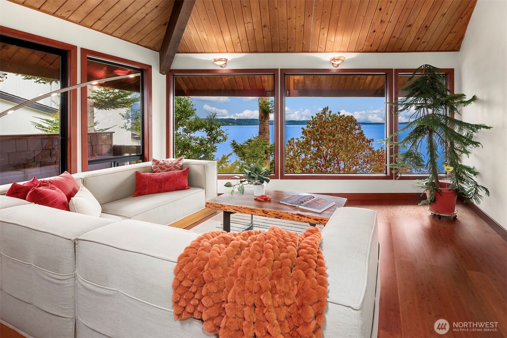 16763 Maplewild Avenue SW