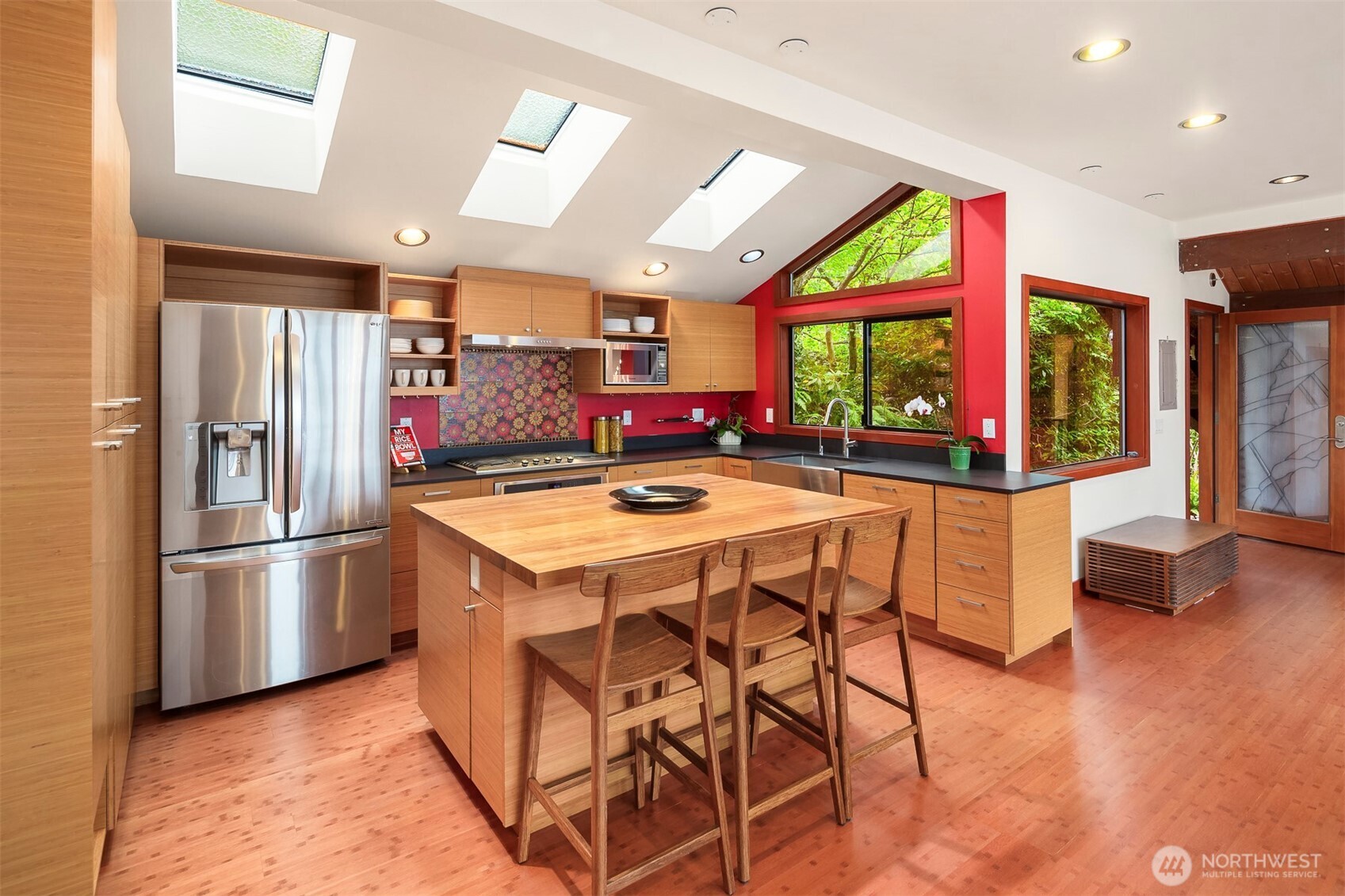 16763 Maplewild Avenue SW