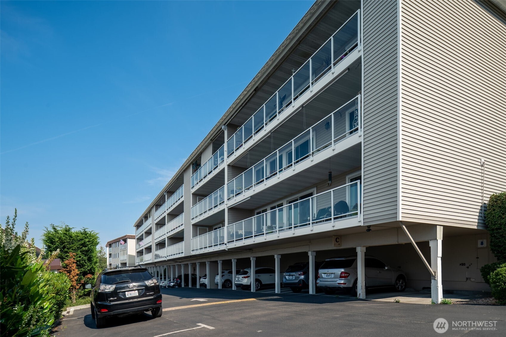 10203 47th Avenue SW Unit: C3
