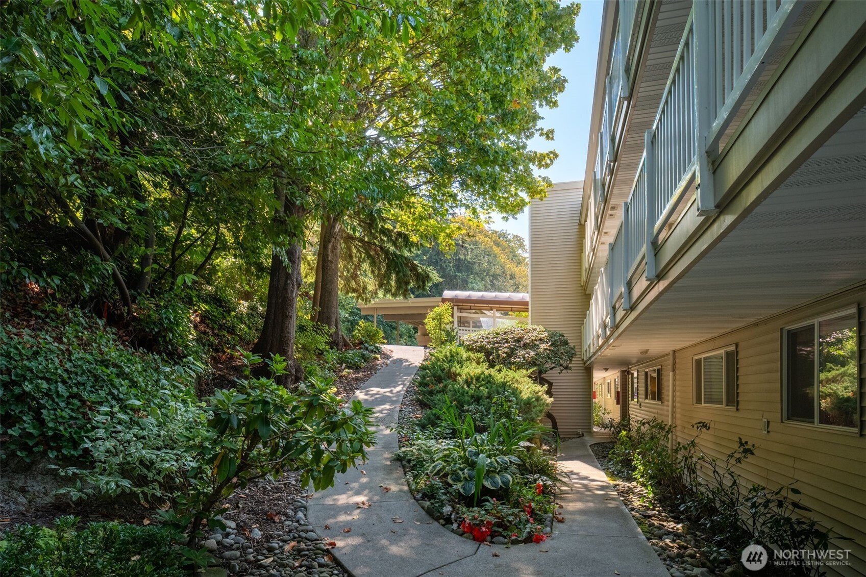 10203 47th Avenue SW Unit: C3