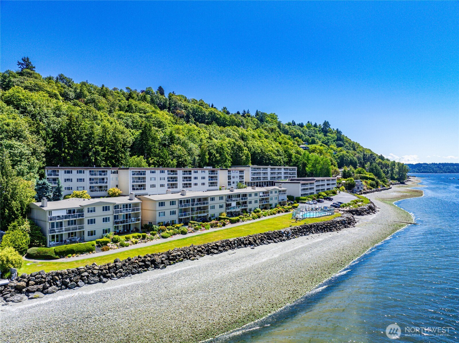 10203 47th Avenue SW Unit: C3