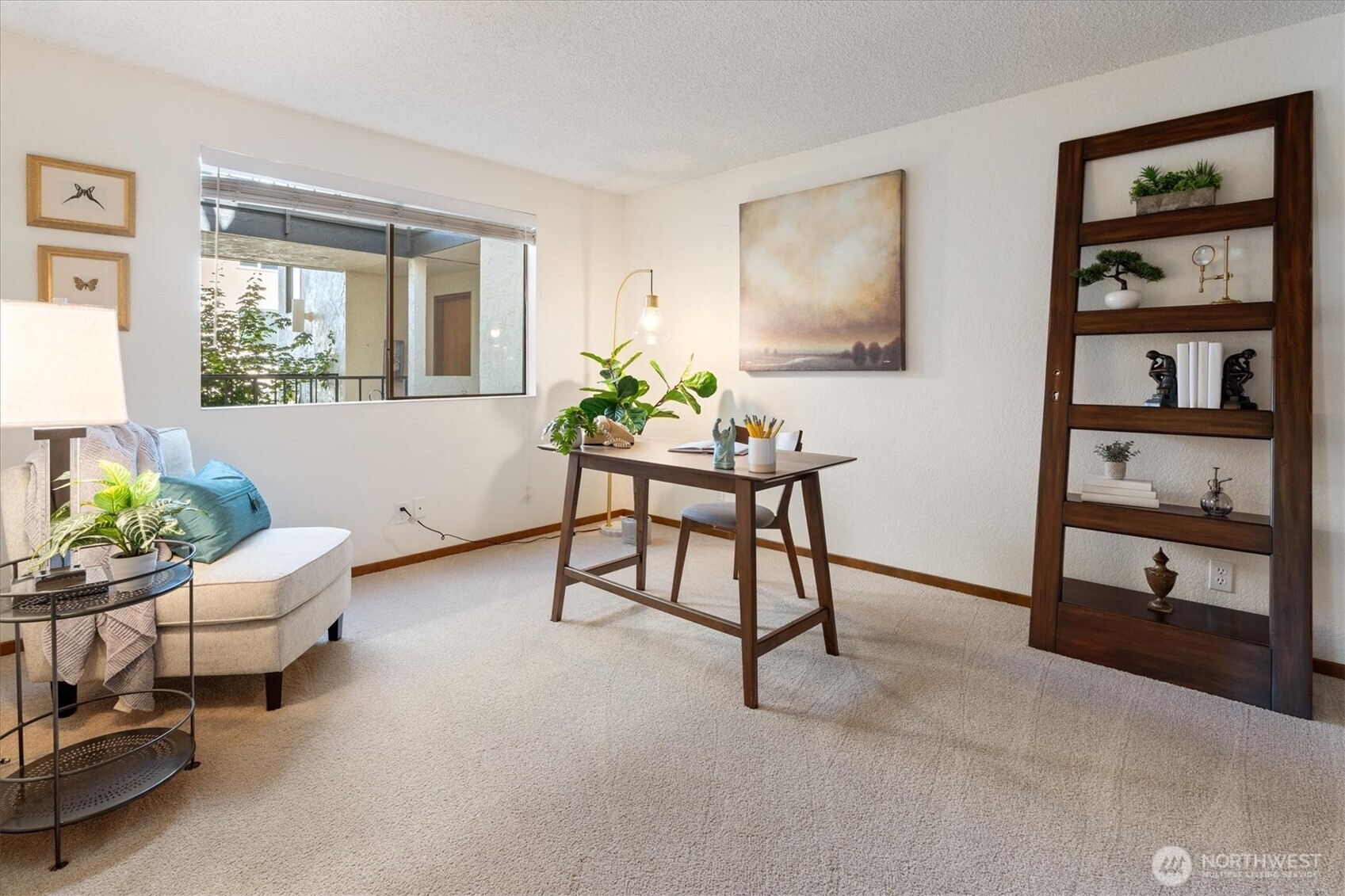 535 Walnut Street Unit: 202