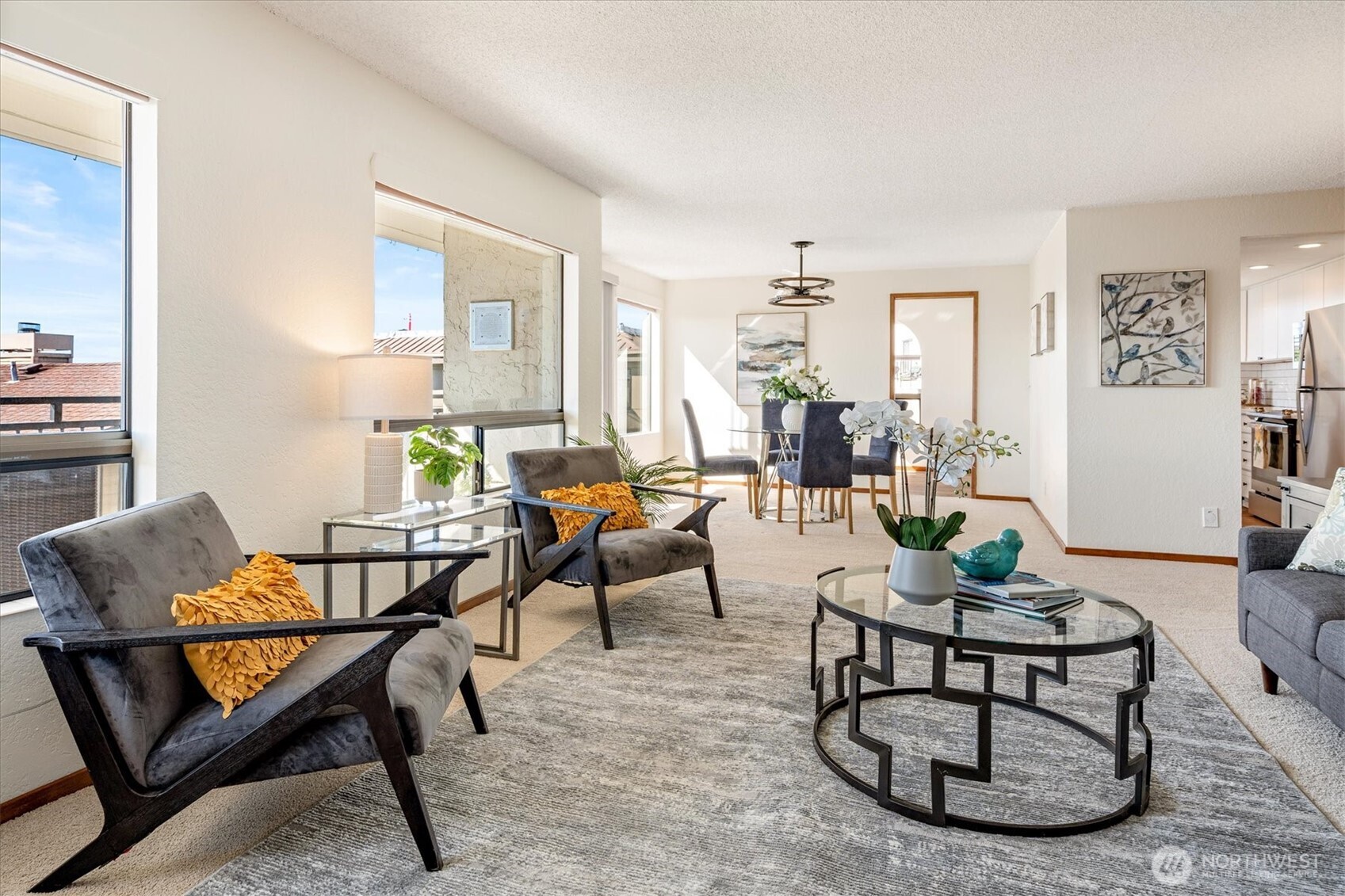 535 Walnut Street Unit: 202