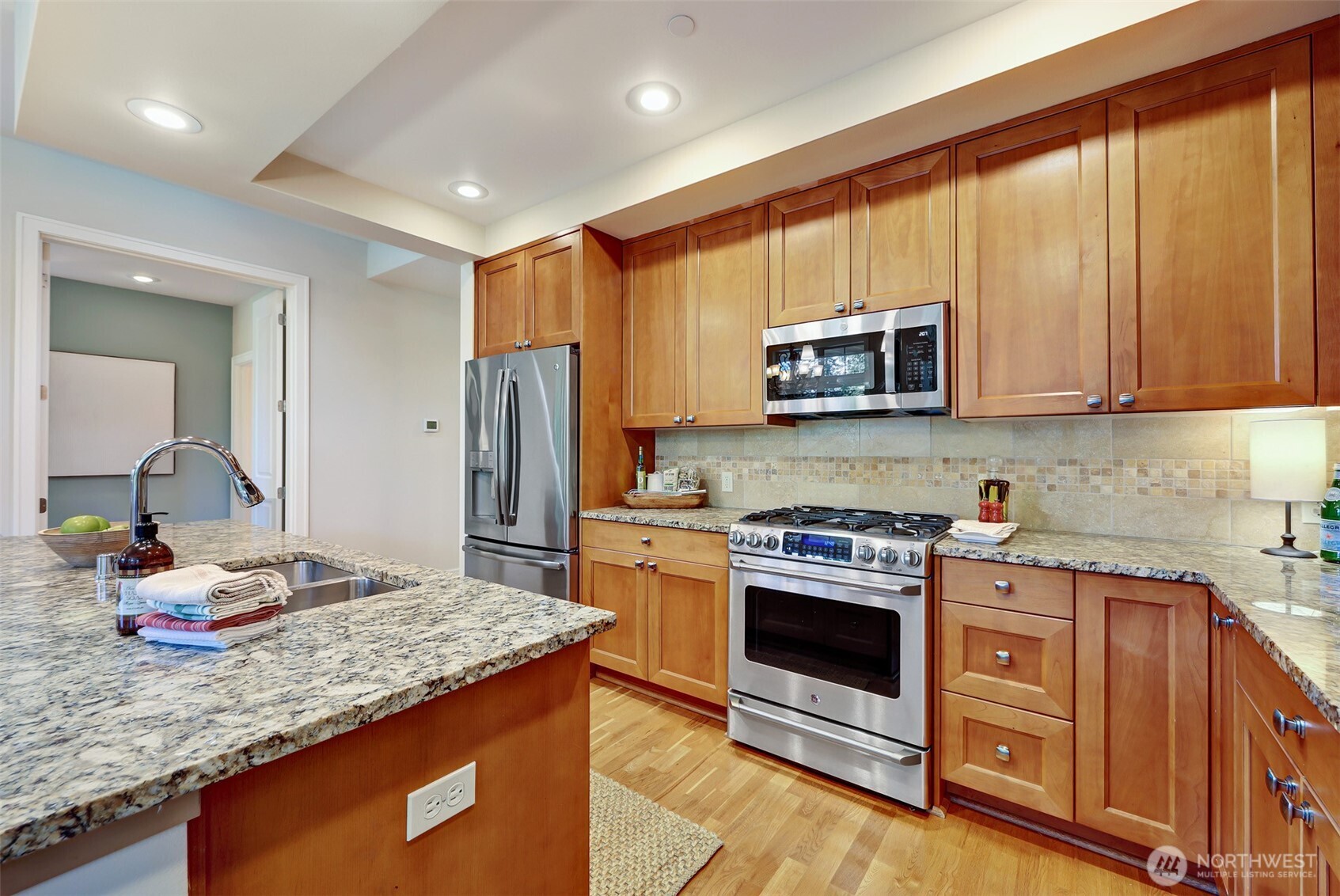 11801 Harbour Pointe Blvd Unit: 306