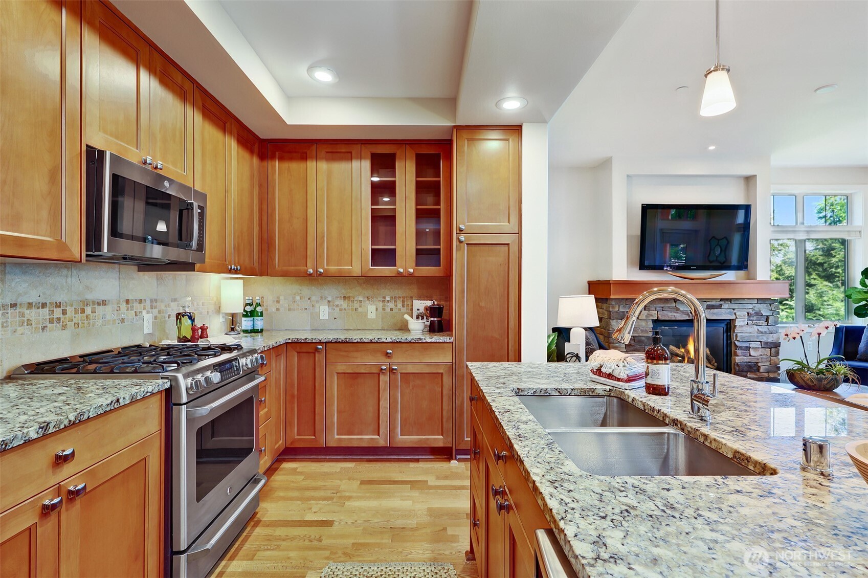 11801 Harbour Pointe Blvd Unit: 306