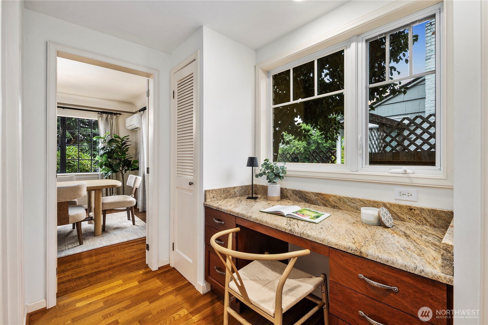 6022 Vassar Avenue NE