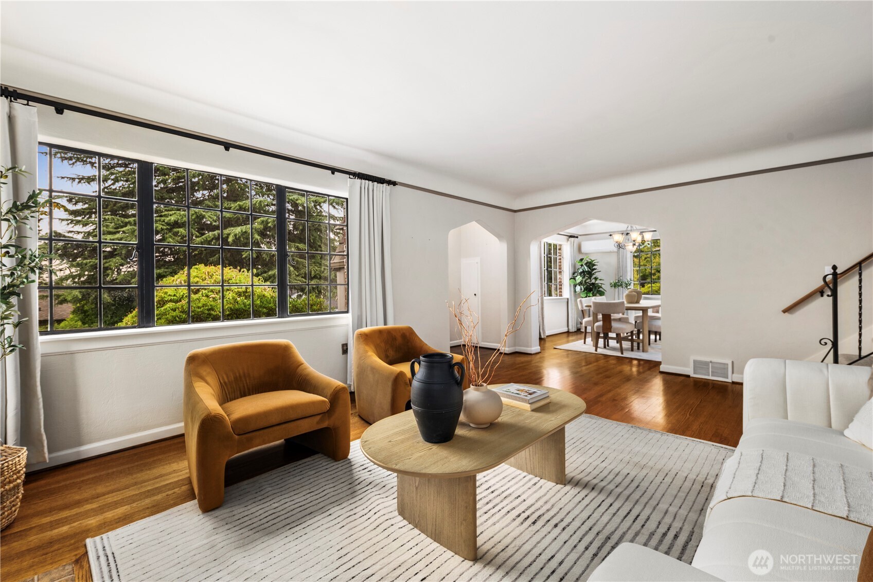 6022 Vassar Avenue NE