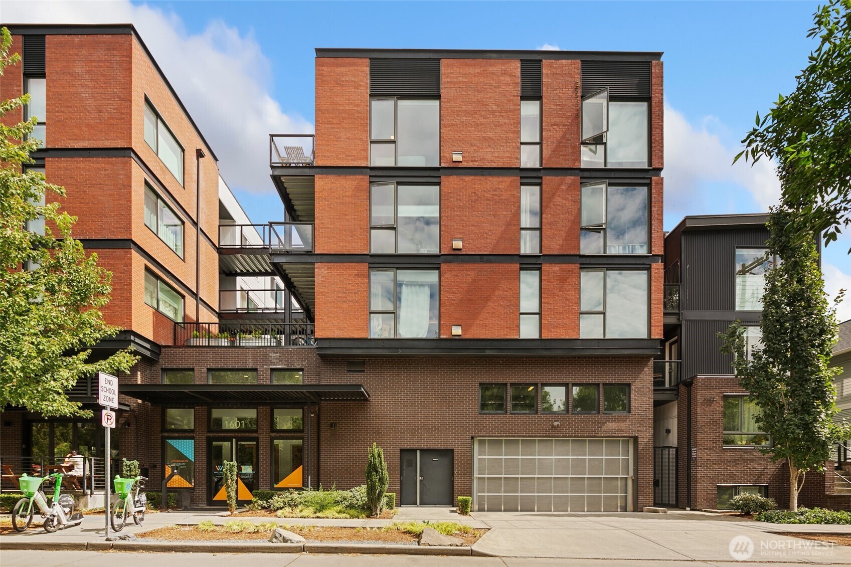 1601 N 45th Street Unit: 412