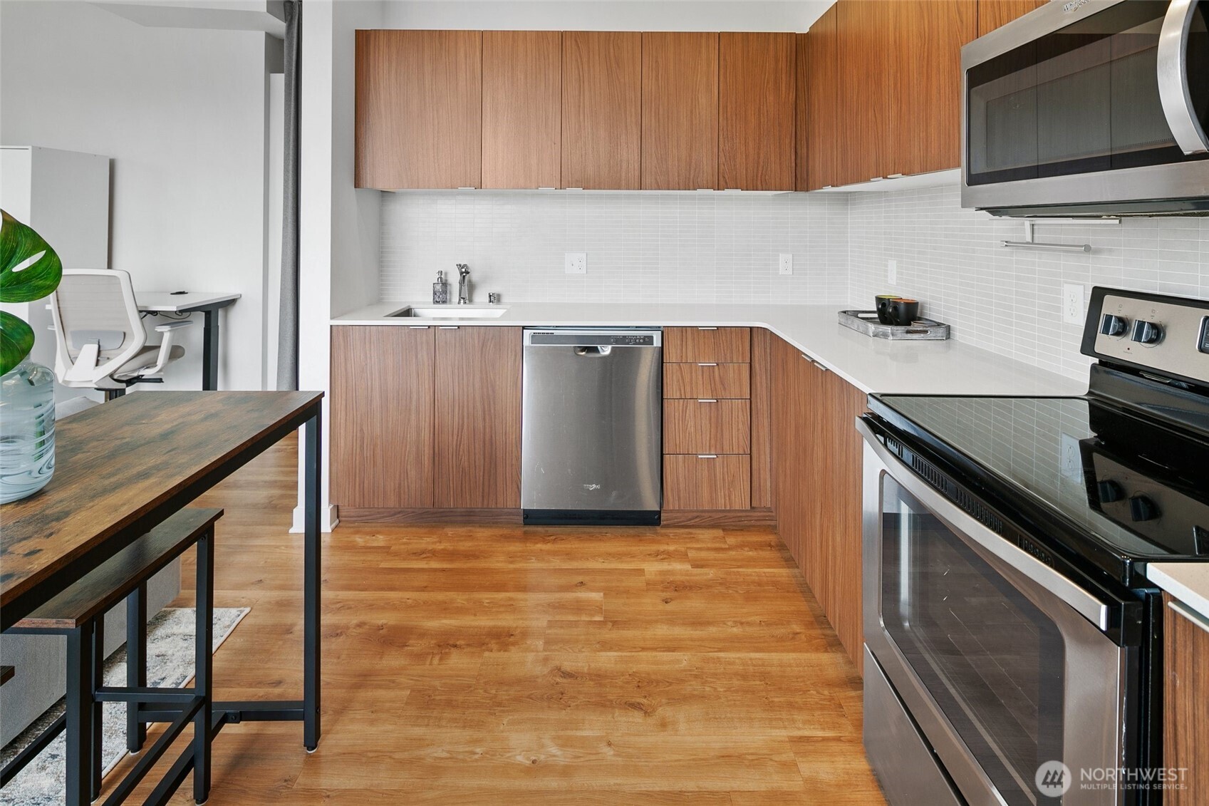 1601 N 45th Street Unit: 412