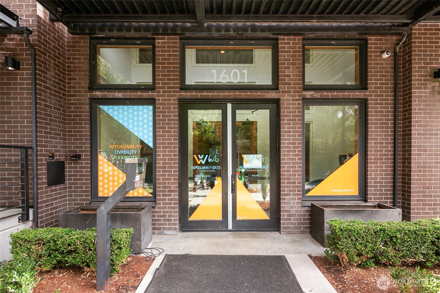 1601 N 45th Street Unit: 412