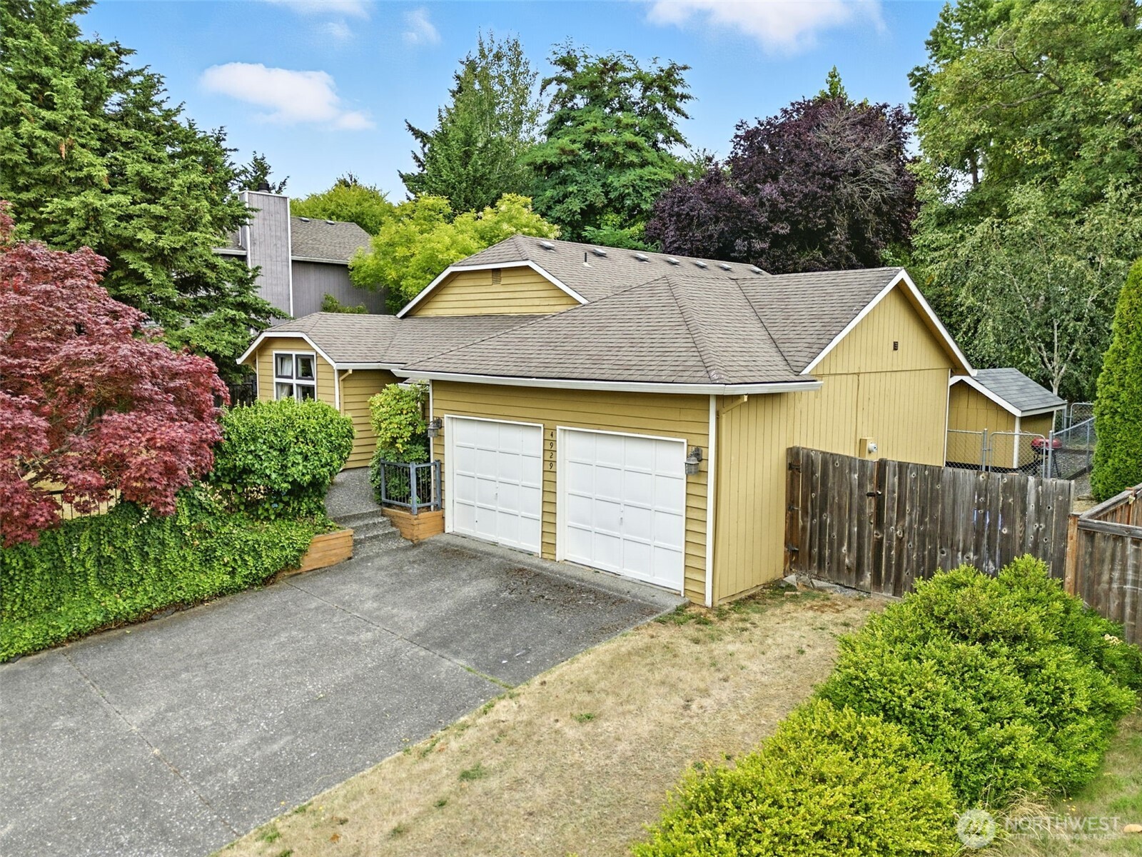 4929 Enetai Avenue NE