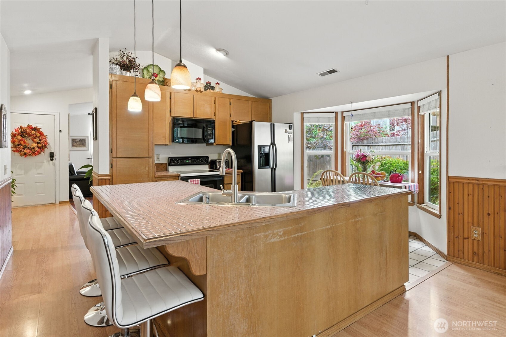 4929 Enetai Avenue NE