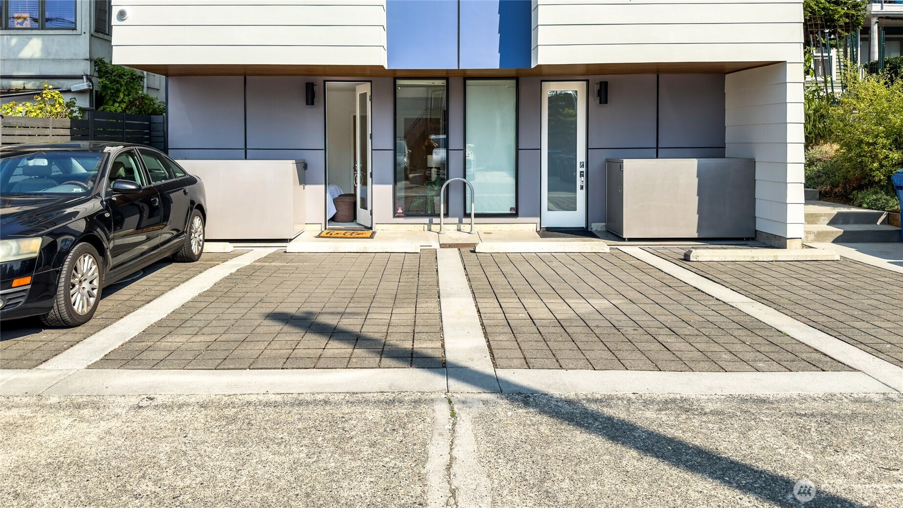 2357 Yale Avenue E Unit: B