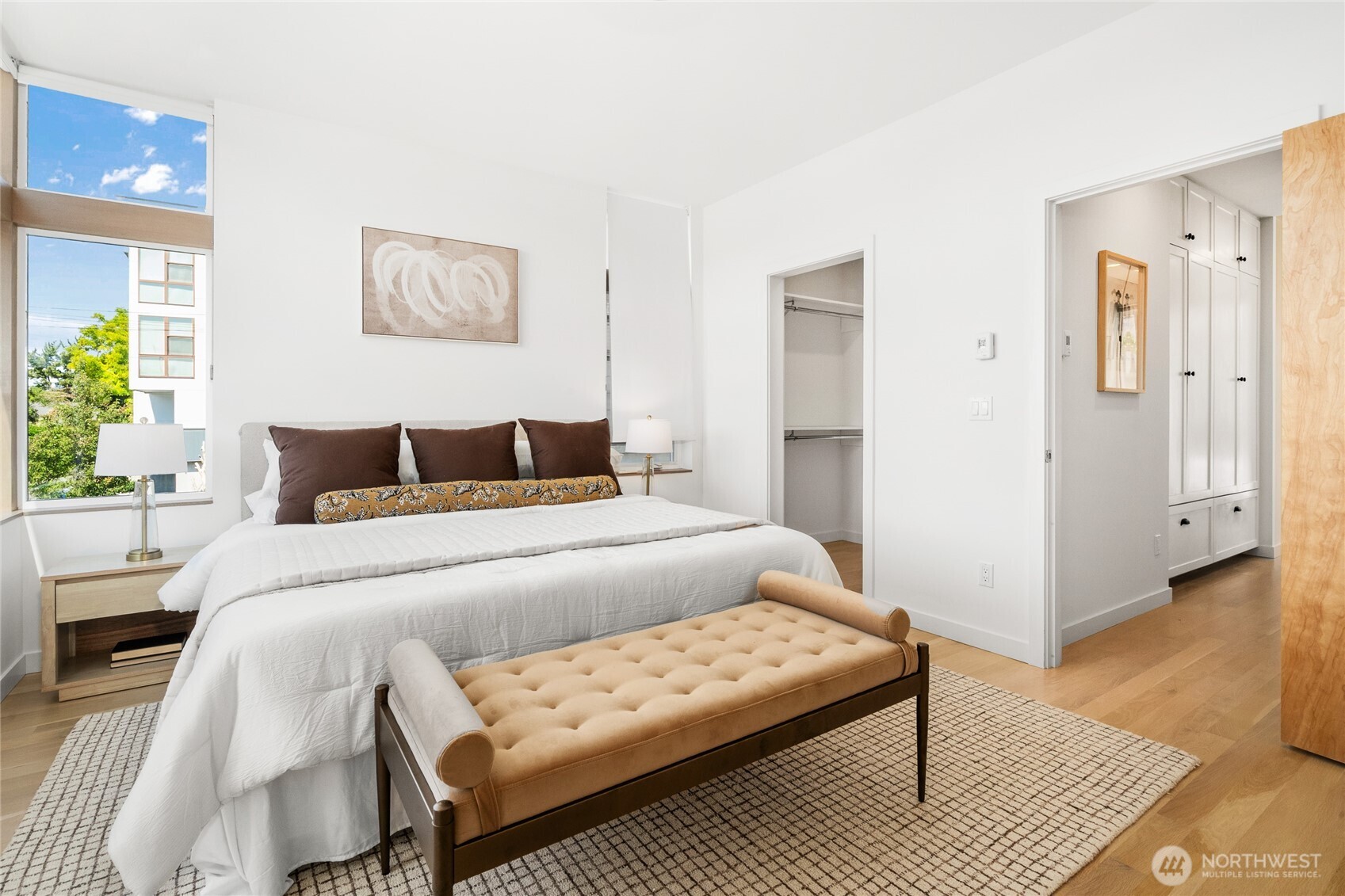 2357 Yale Avenue E Unit: B