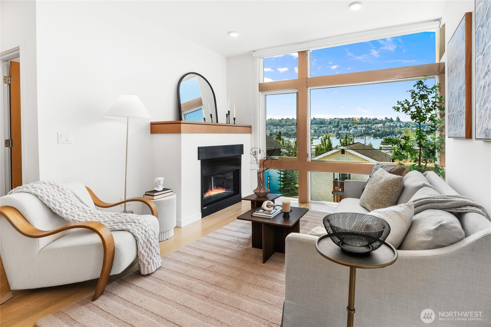 2357 Yale Avenue E Unit: B