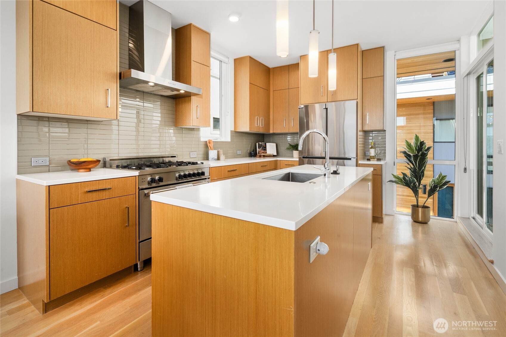 2357 Yale Avenue E Unit: B