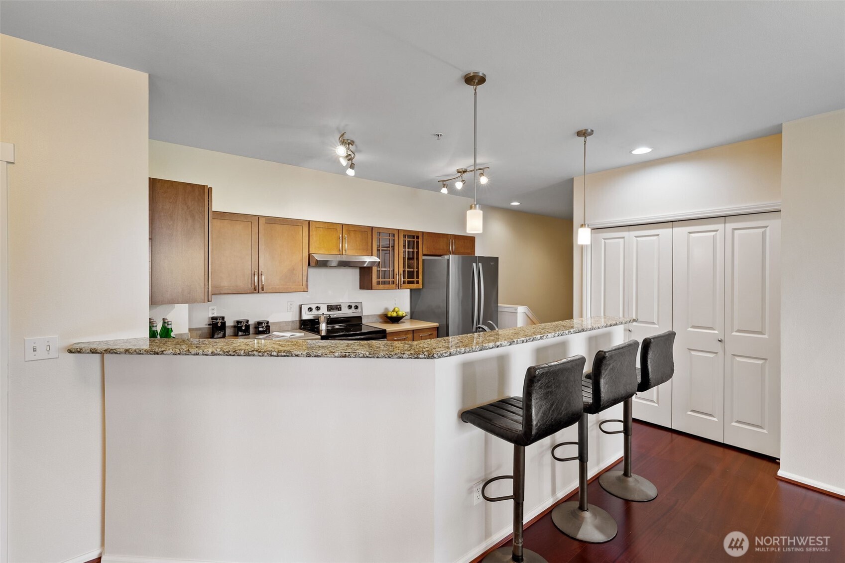 2960 SW Raymond Street Unit: 204