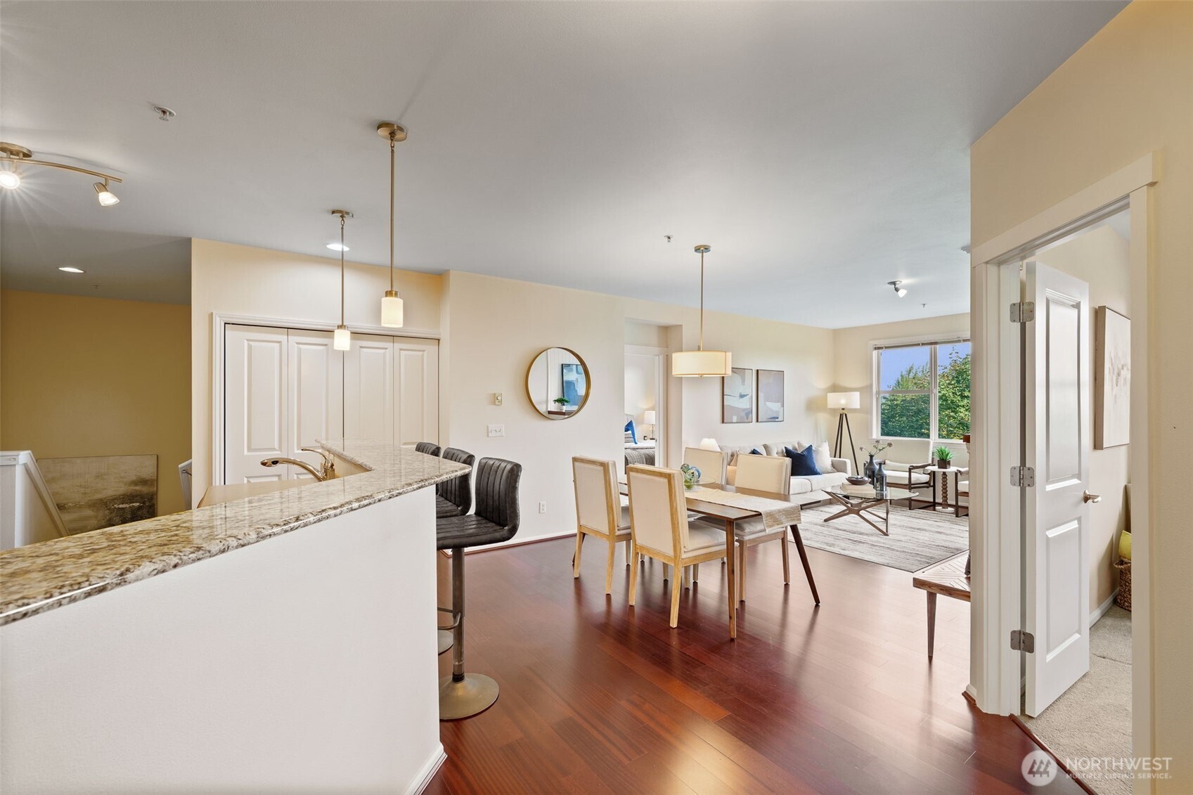 2960 SW Raymond Street Unit: 204