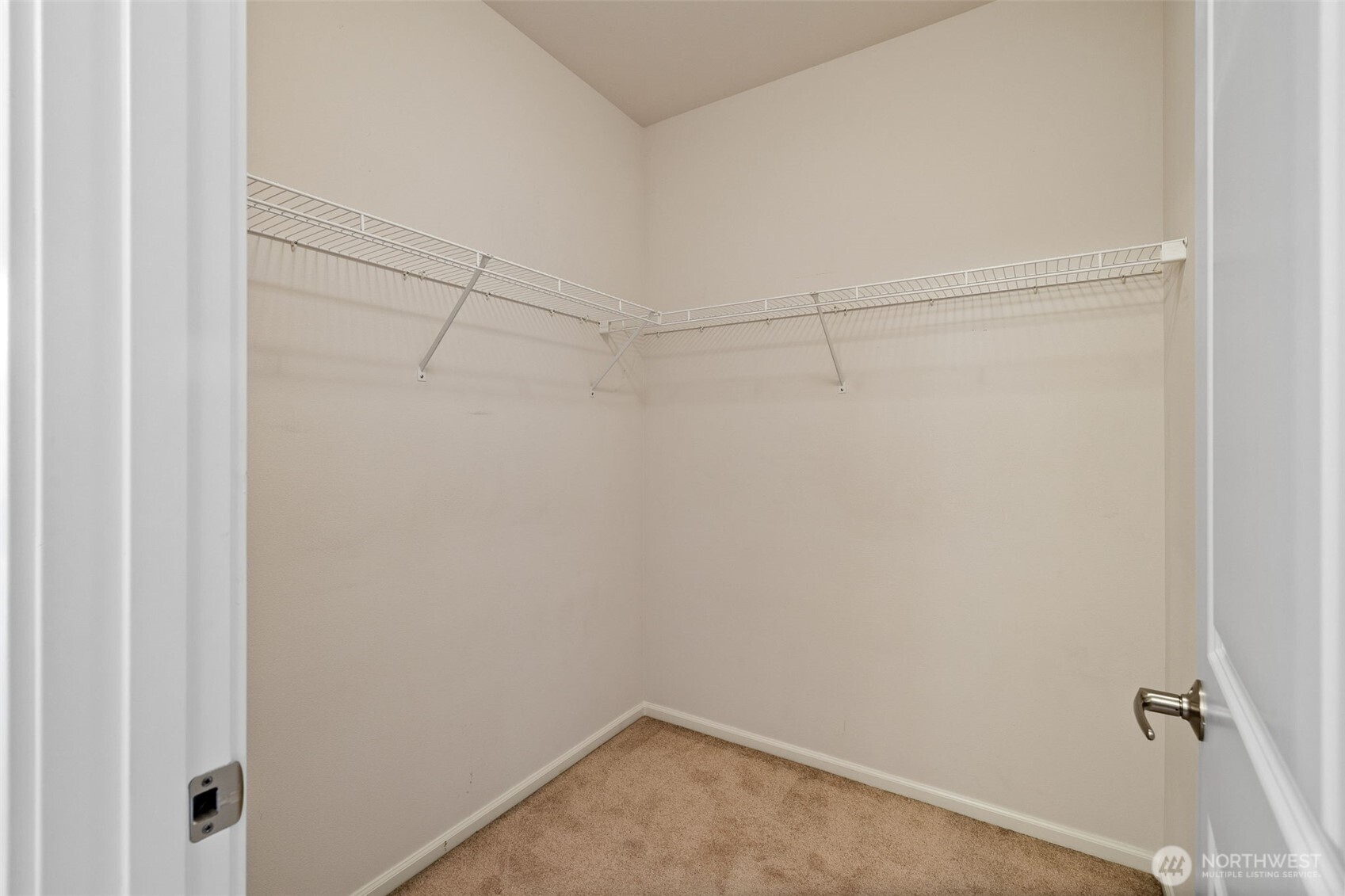 2960 SW Raymond Street Unit: 204