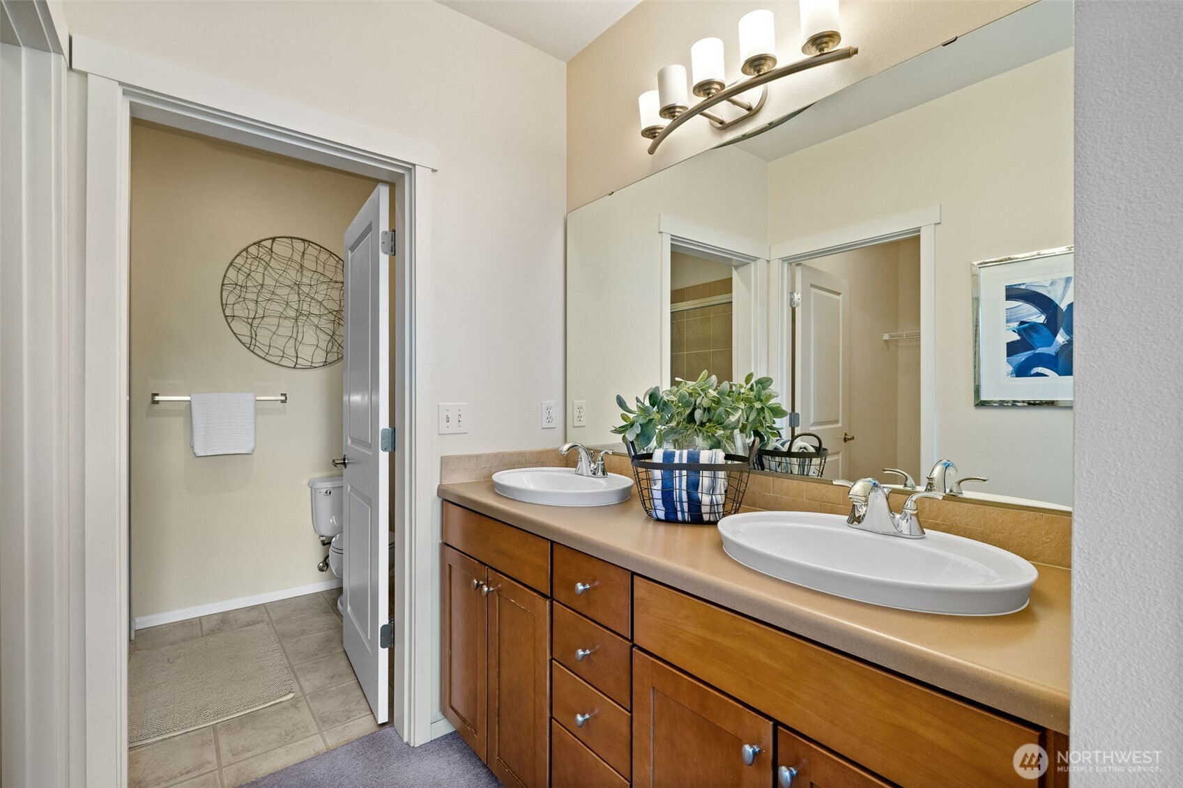 2960 SW Raymond Street Unit: 204