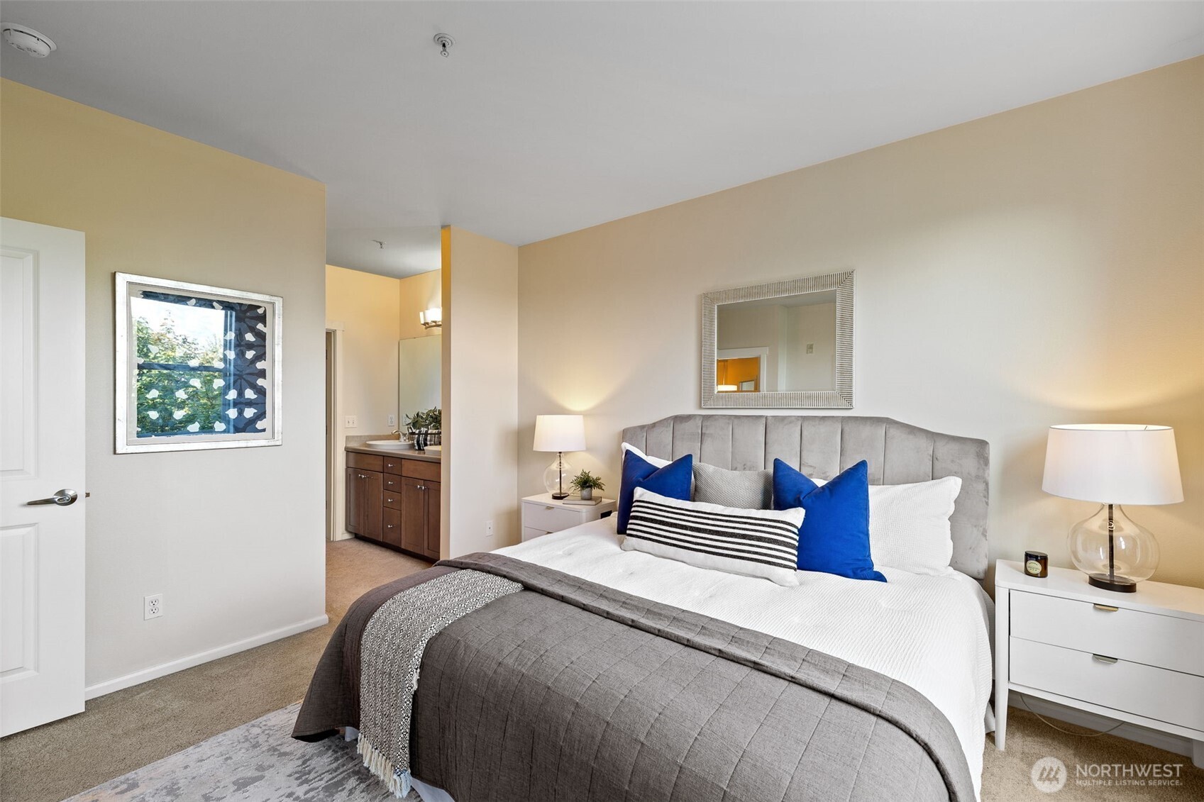 2960 SW Raymond Street Unit: 204