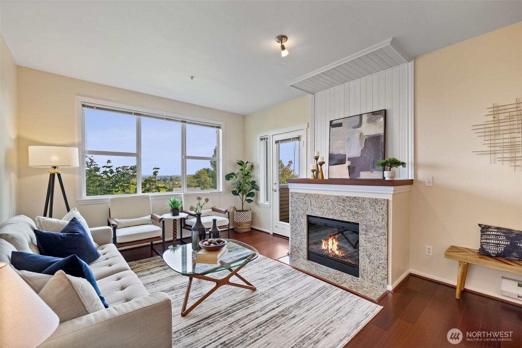 2960 SW Raymond Street Unit: 204