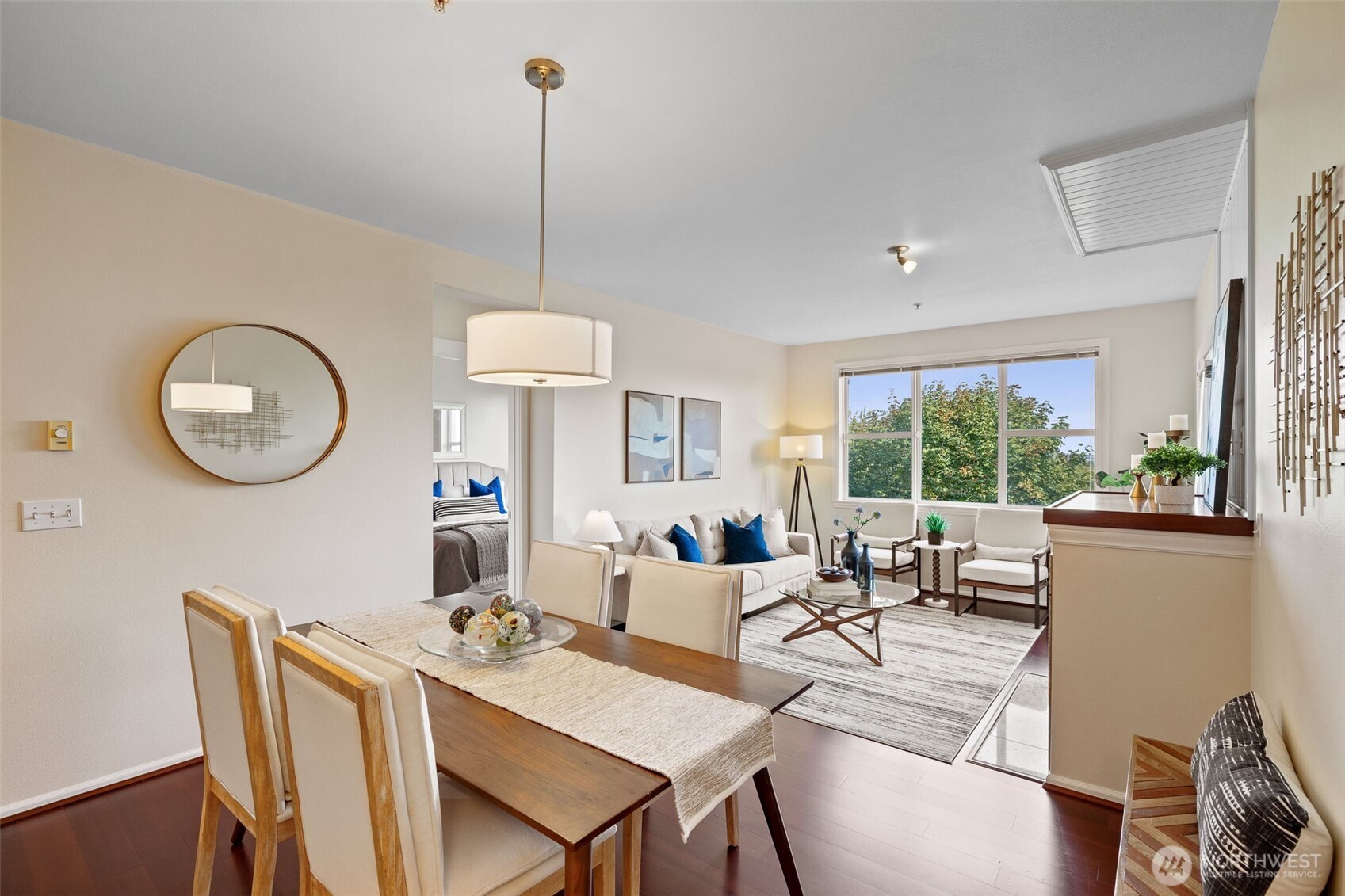 2960 SW Raymond Street Unit: 204